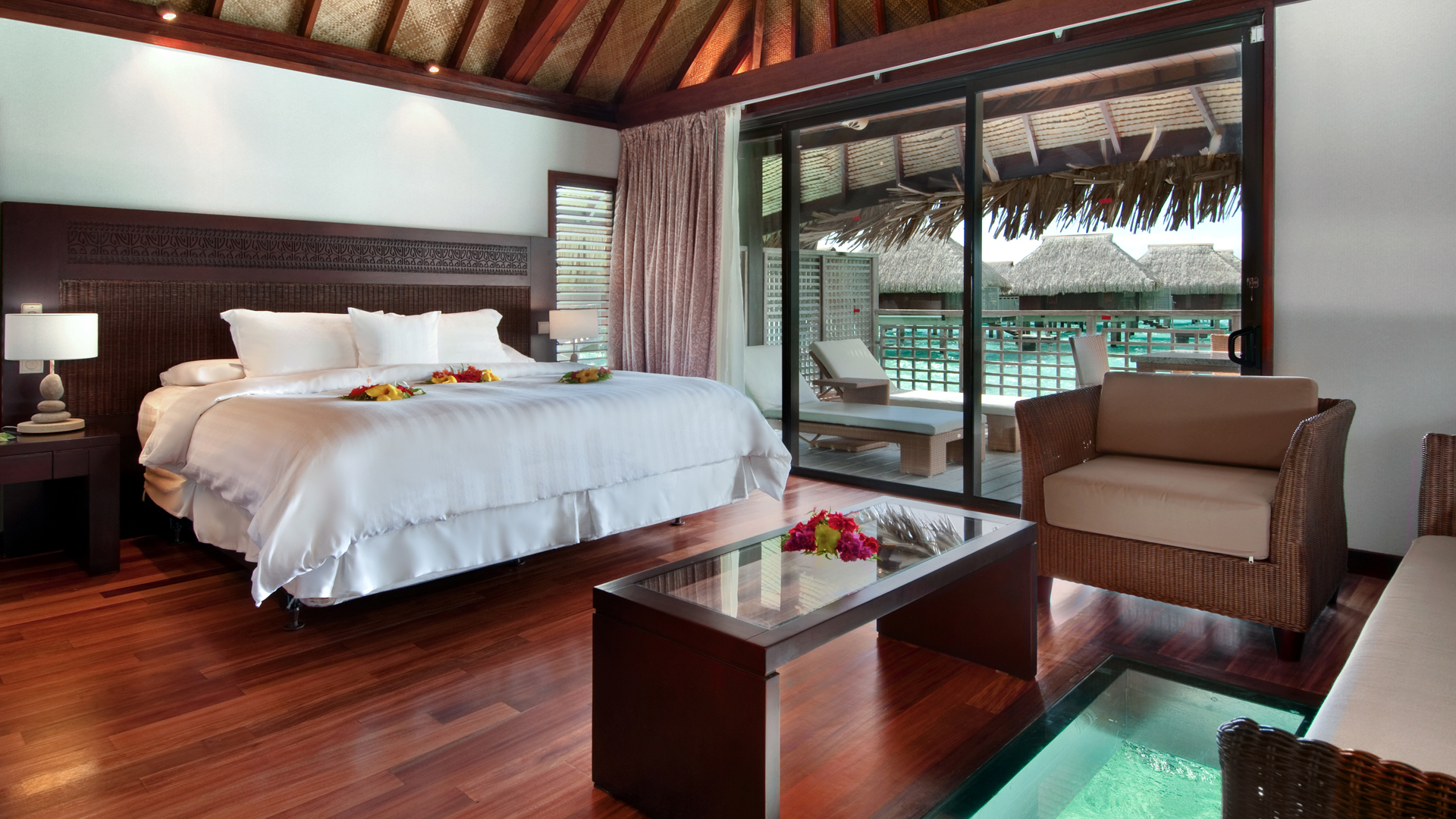  Worldwide, French polynesia, Hilton moorea, Overwater bungalow
