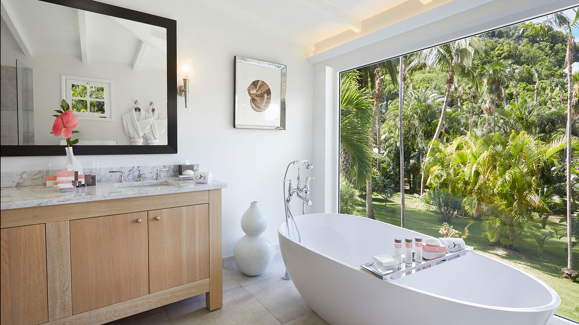 Caribbean, St Barths, Cheval Blanc St-Barth Isle de France, Garden Villa bathroom