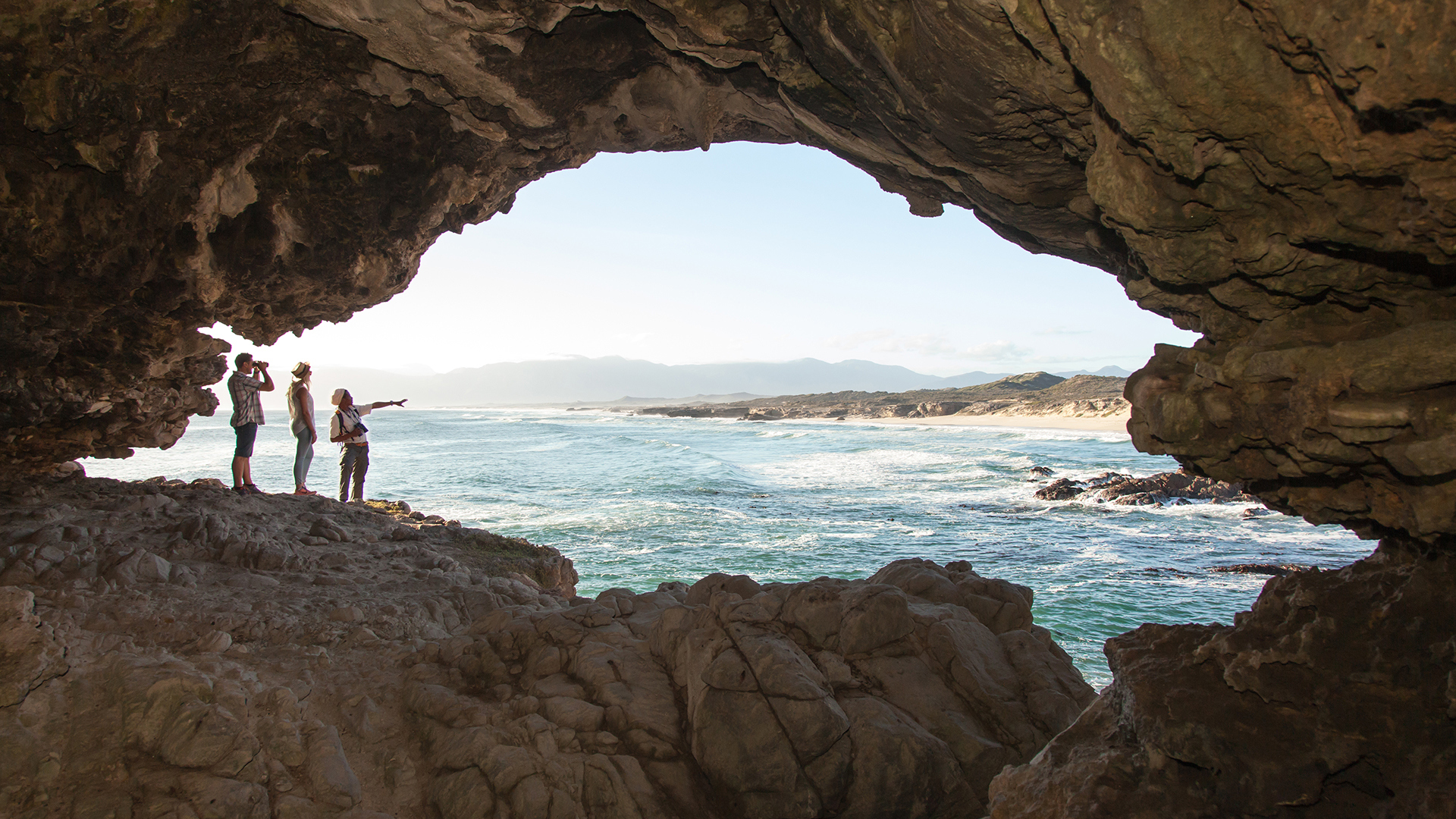  Africa, South Africa, Grootbos Nature Reserve, Cave Experience