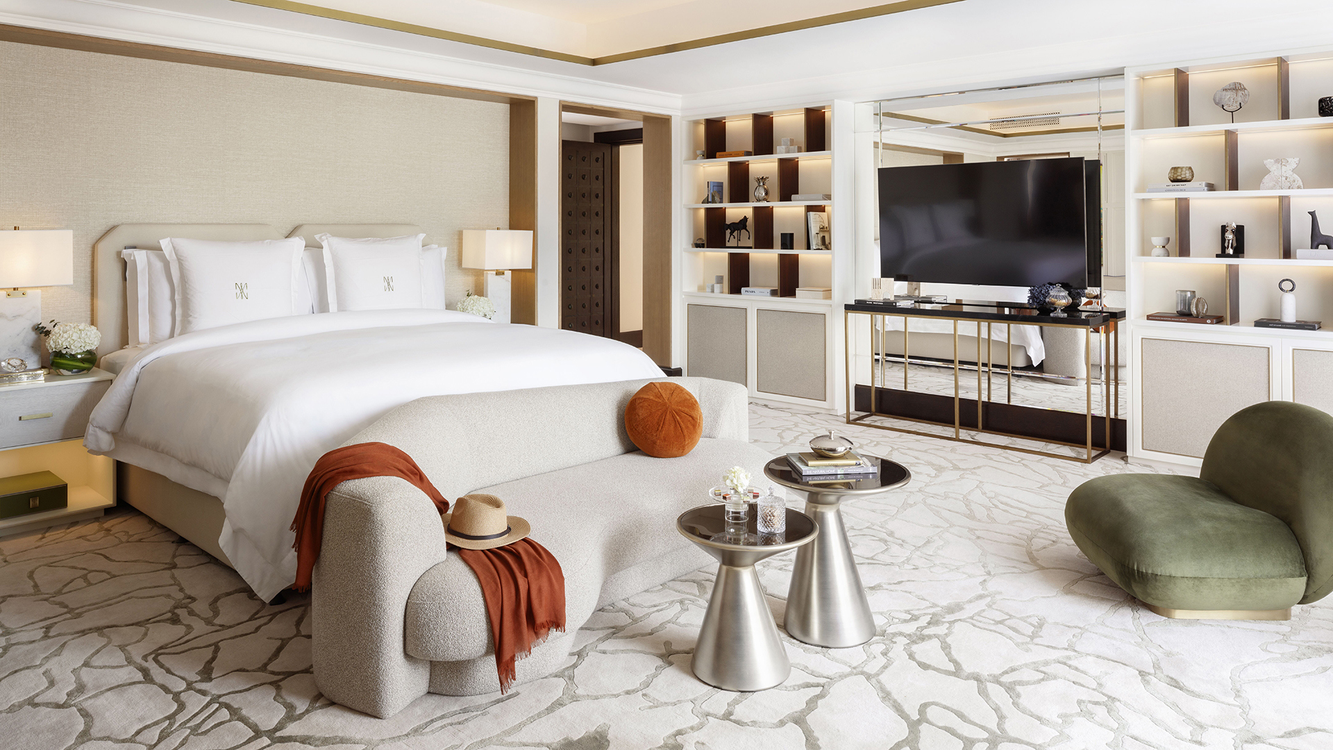 Arabia, Dubai, Malakiya Villas, Master bedroom