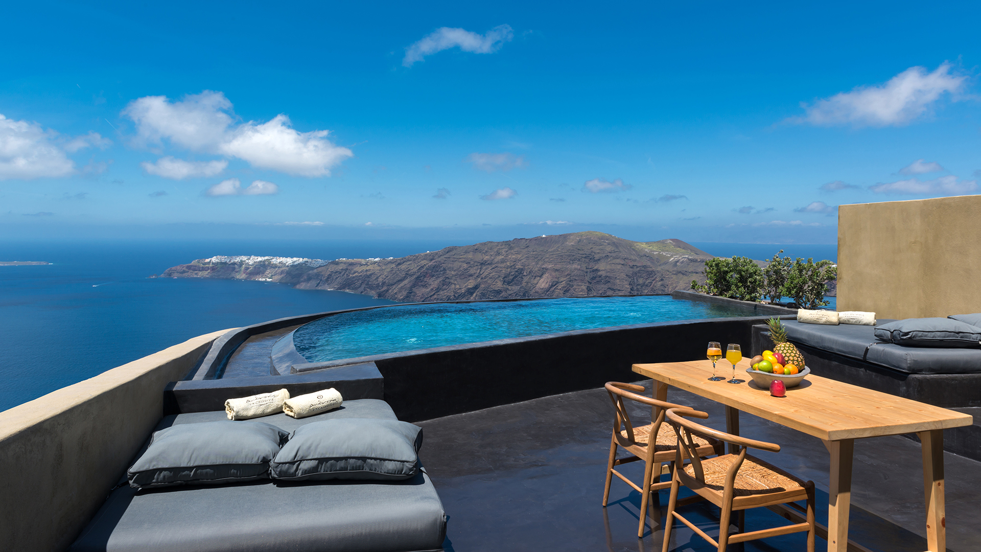 Europe, Greece, Santorini, Andronis Concept Wellness Resort, Villa Pool