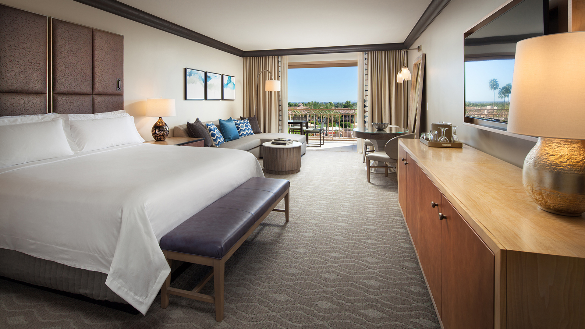  USA, Luxury Arizona Holidays, The Phoenician, Main Guestroom