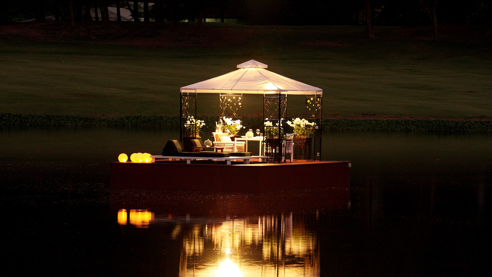  Indian Subcontinent, Far East & Australasia, Thailand, Banyan Tree Phuket, Dinner of the Senses