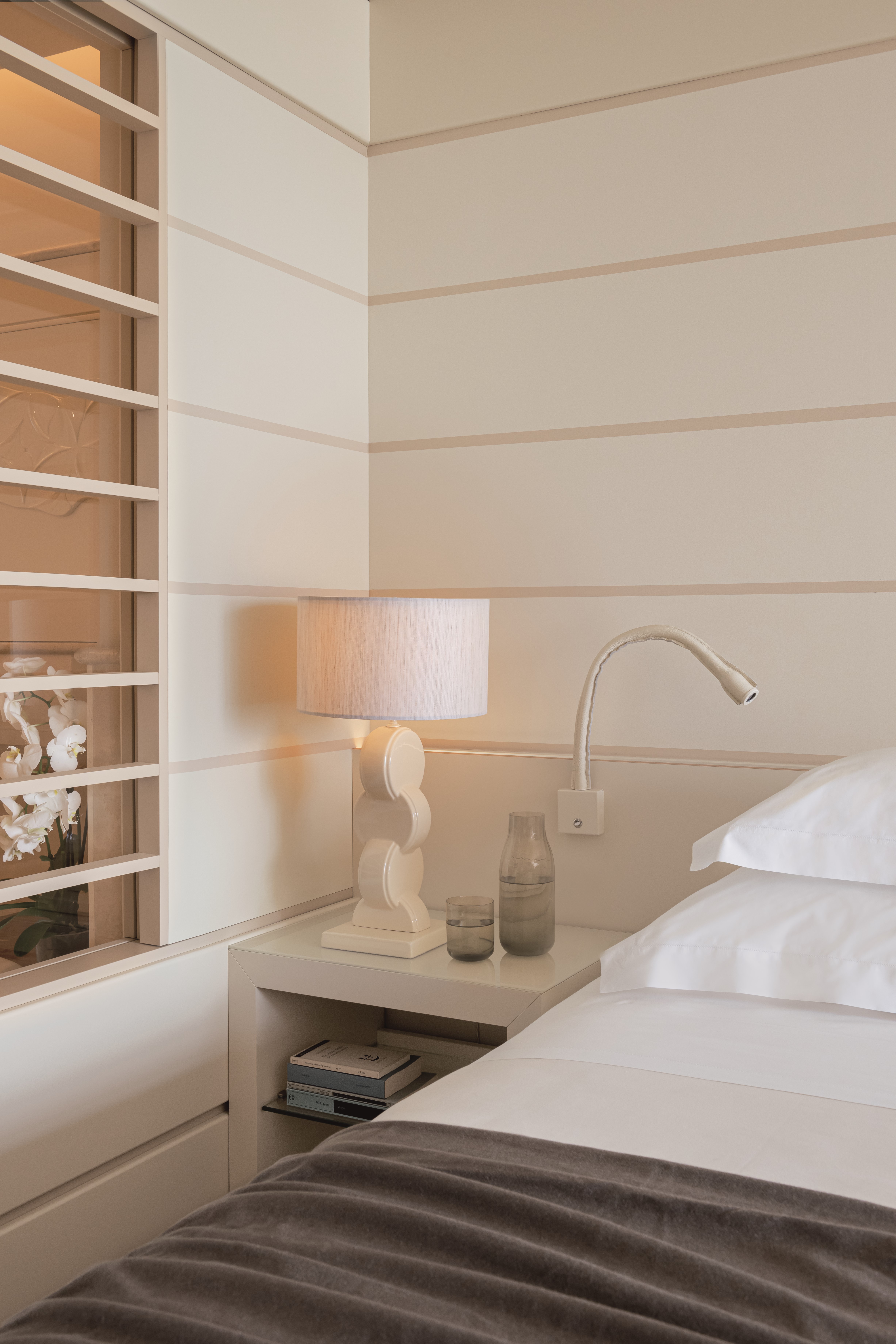 Europe, Italy, Lefay Resort & SPA Lago di Garda, prestige and deluxe junior suite bed detail