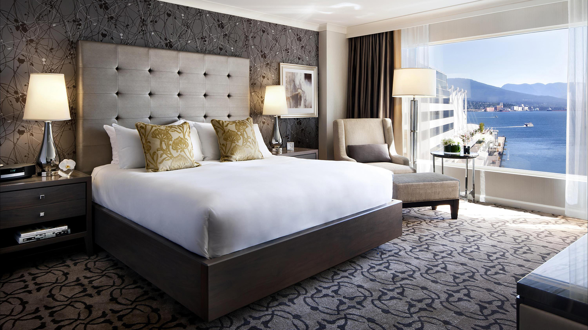  North America & Canada, Vancouver, British Columbia, Fairmont Waterfront, Gold View room