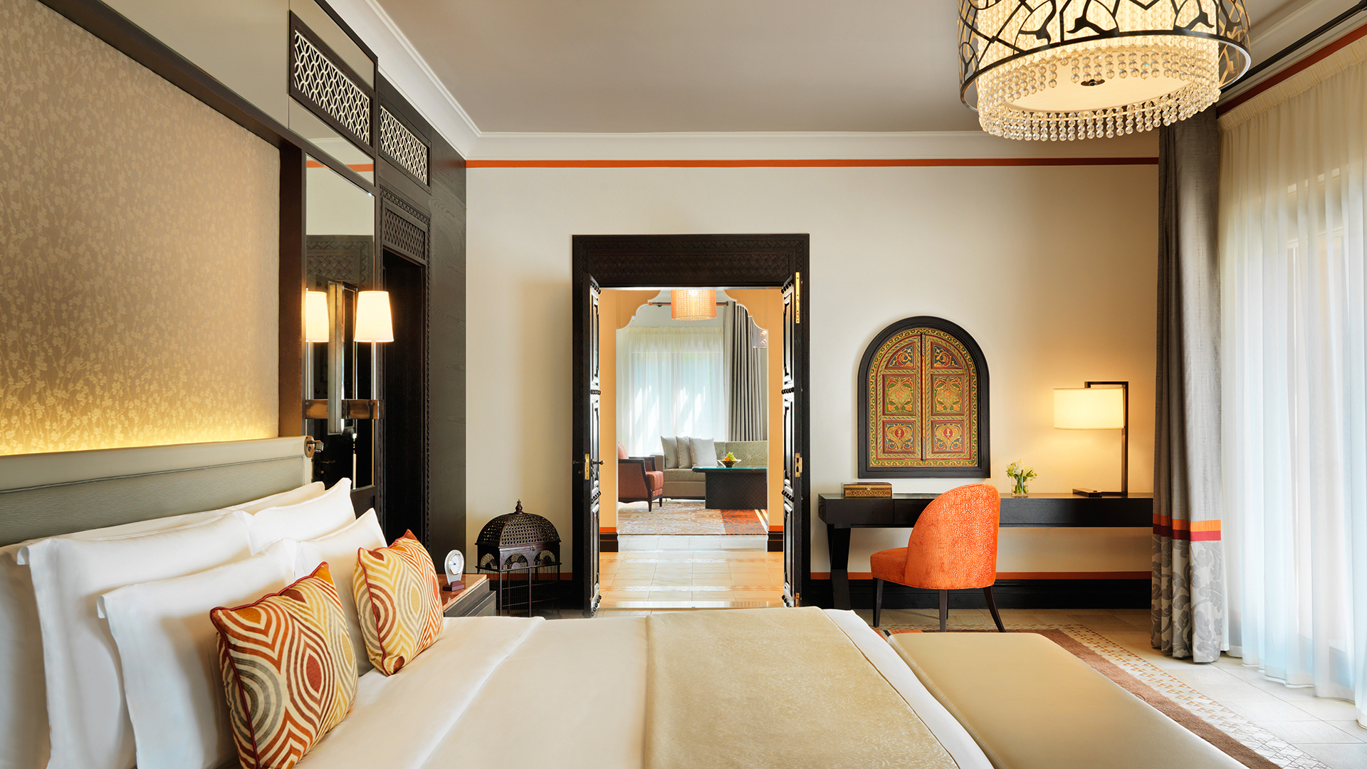 Indian Ocean, Arab Emirates, Dubai, Jumeirah Dar Al Masyaf, Suite bedroom