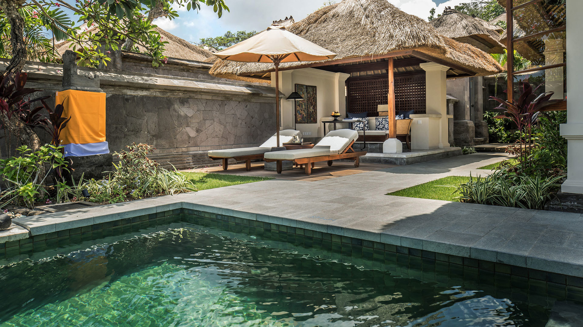 Worldwide, Indonesia, Four Seasons Resort Bali at Jimbaran Bay, Garden villa outdoor area