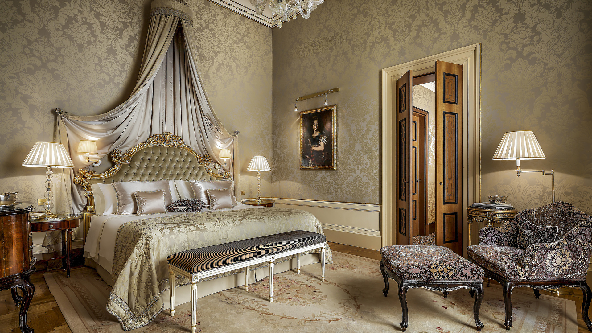 Europe, Italy, Venice, Danieli, A Luxury Collection Hotel, Signature Suite