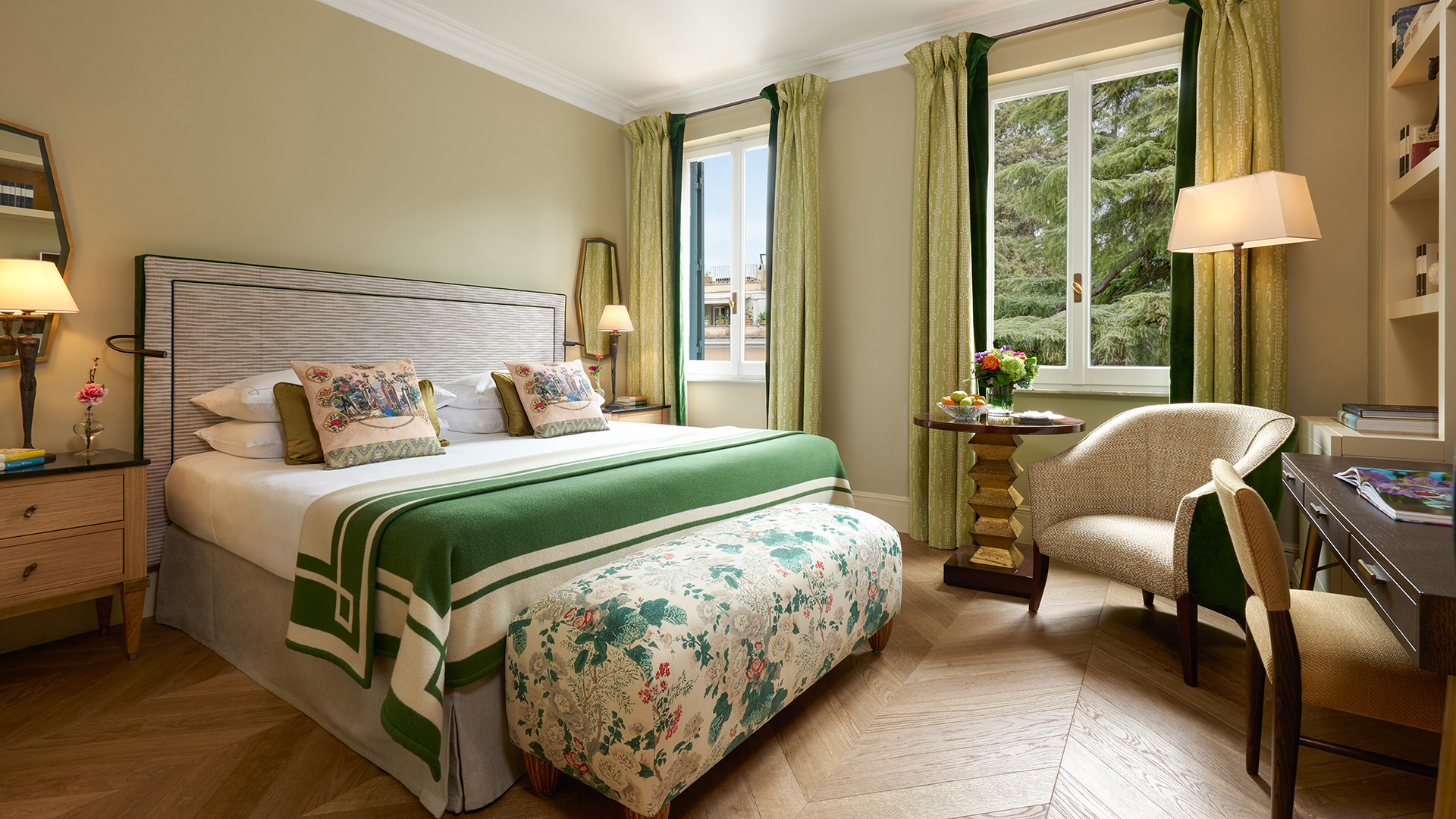 Europe, Italy, Hotel de Russie, Executive Room Green