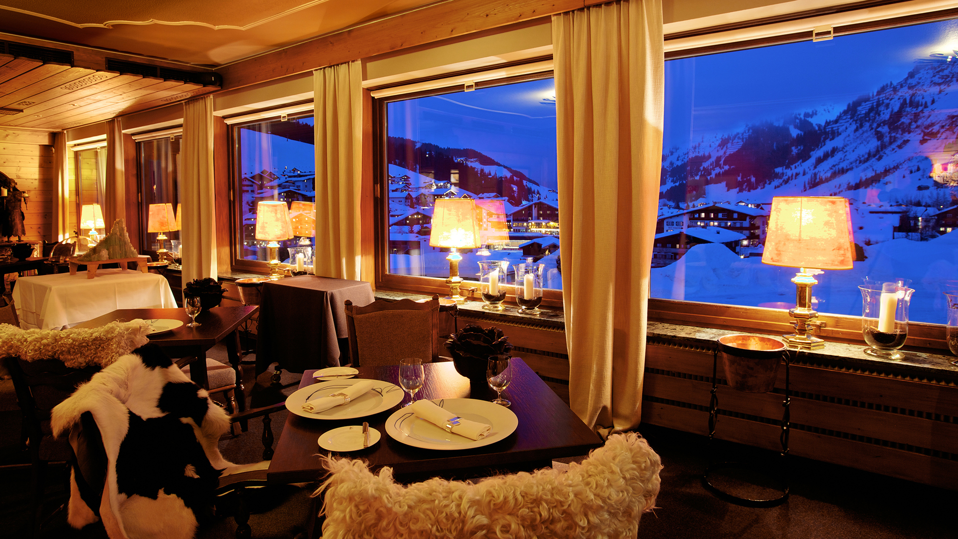Ski & Snow, Arlberg - St. Anton, Lech & Zurs, Austria, Kristiania, Restaurant