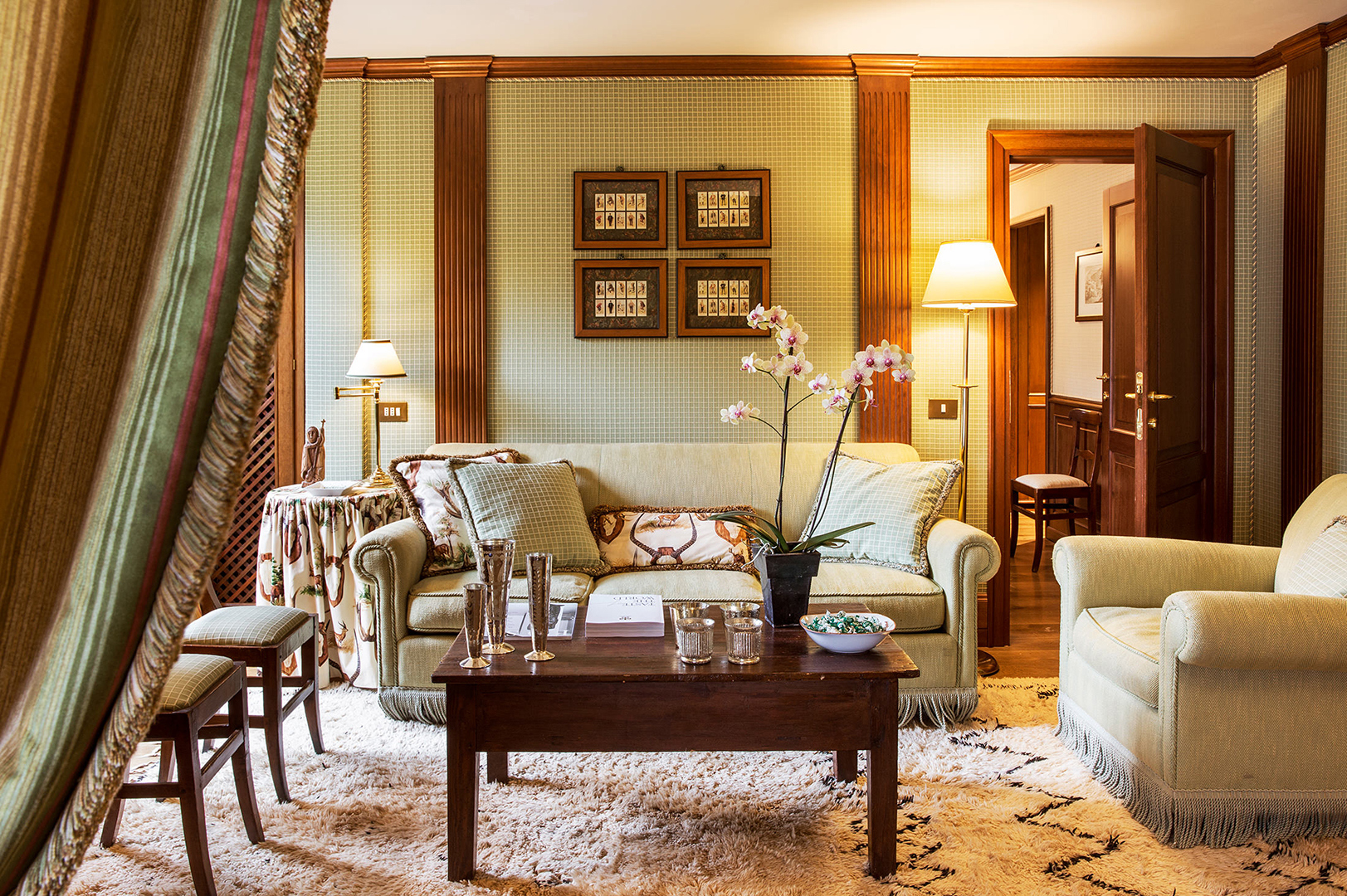 Ski & Snow, Cervinia, Italy, Hotel Hermitage, Sitting lounge