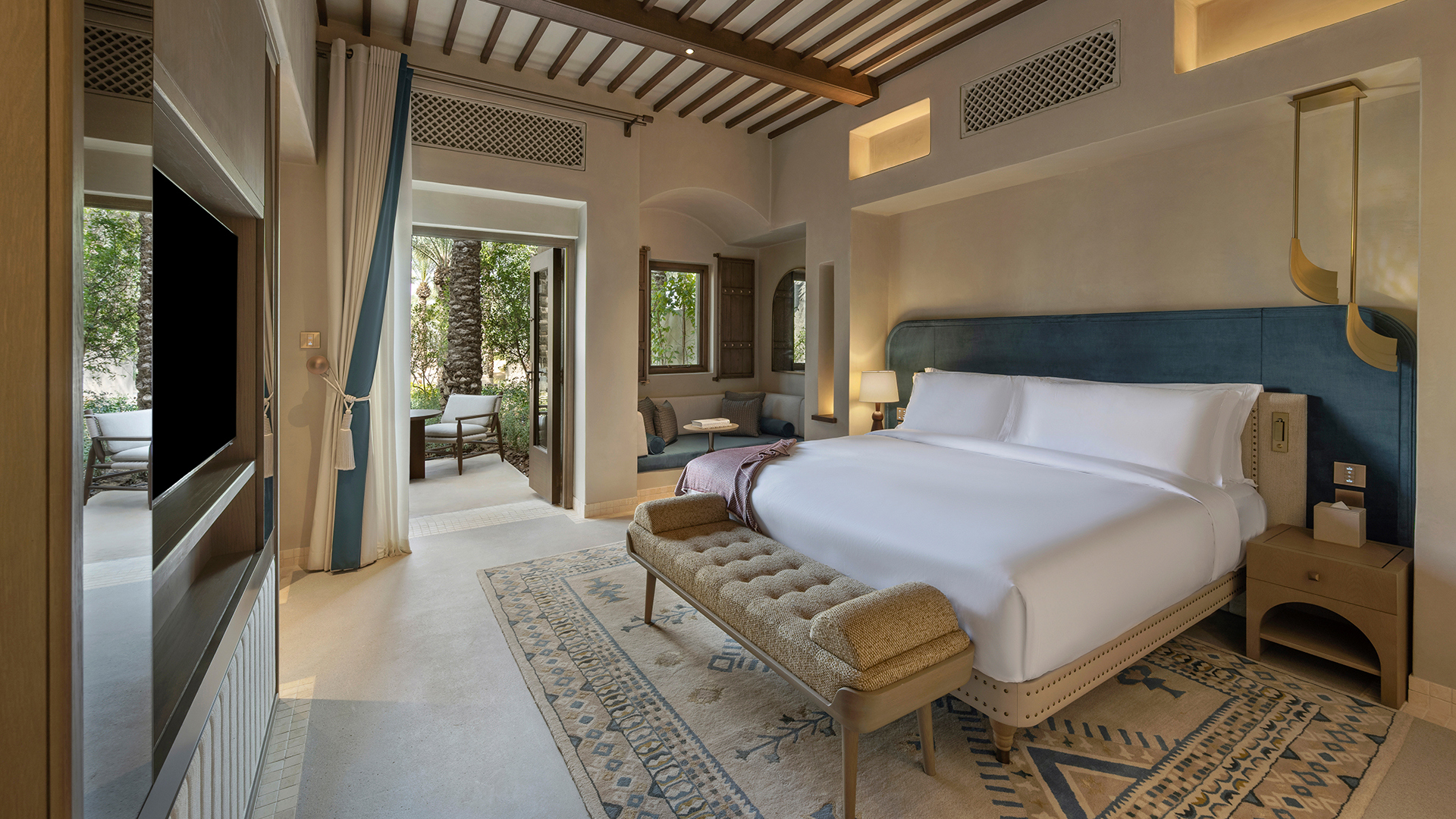  Middle East, Dubai, Bab Al Shams, Junior Suite