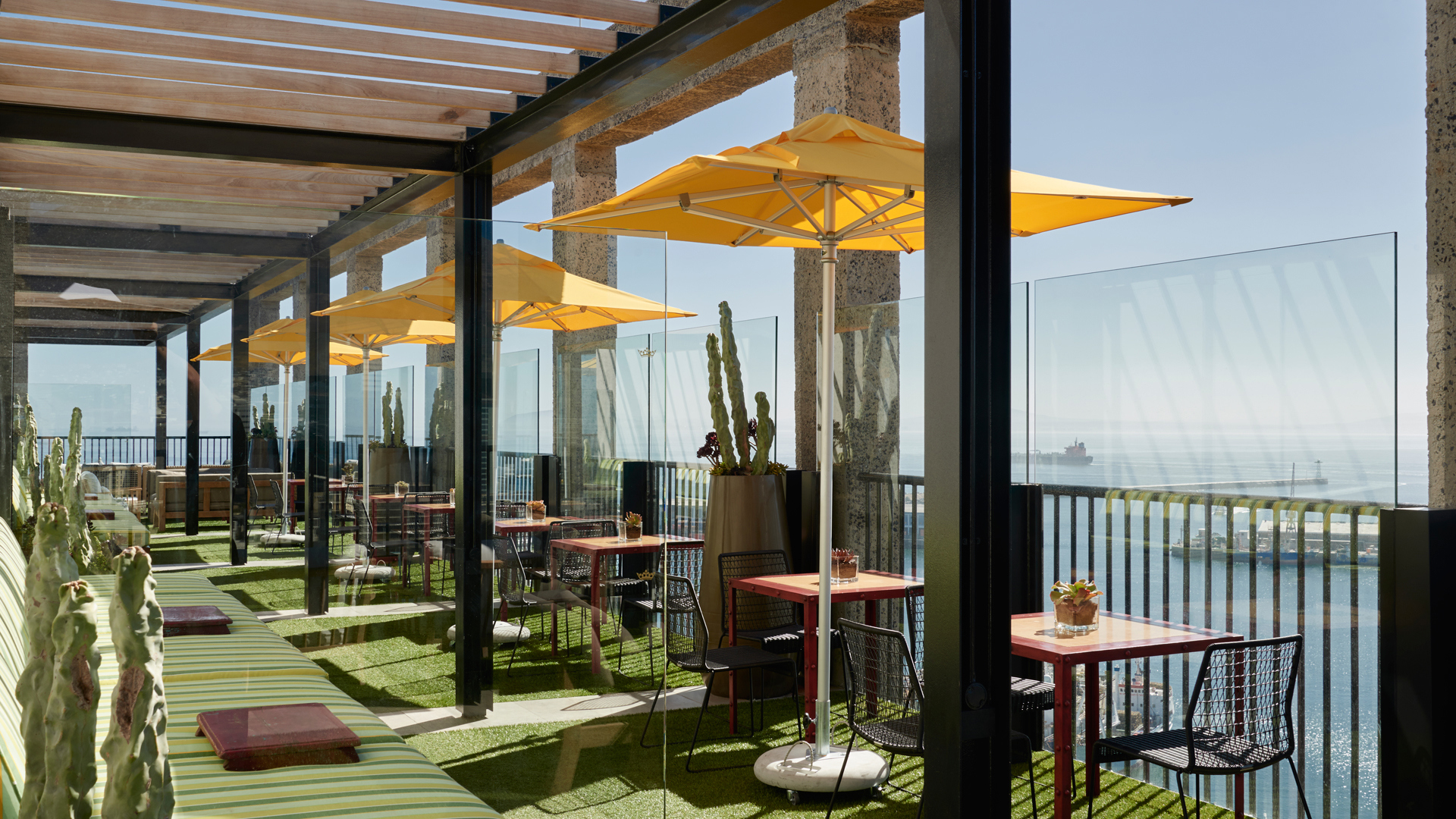  Africa, Cape Town, The Silo, Rooftop dining