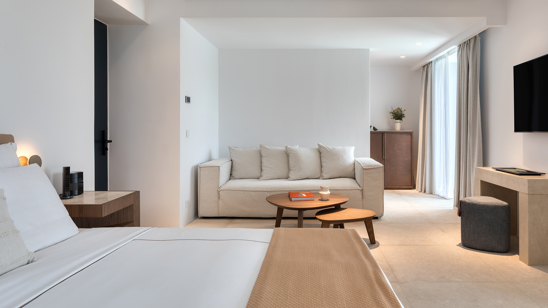 Umbraco.Cms.Core.Models.MediaWithCrops`1[Umbraco.Cms.Web.Common.PublishedModels.Image]