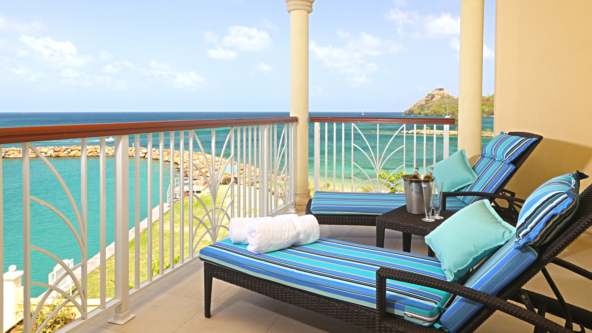 Luxury Caribbean Holidays, St Lucia, The Landings Resort & Spa, Terrace