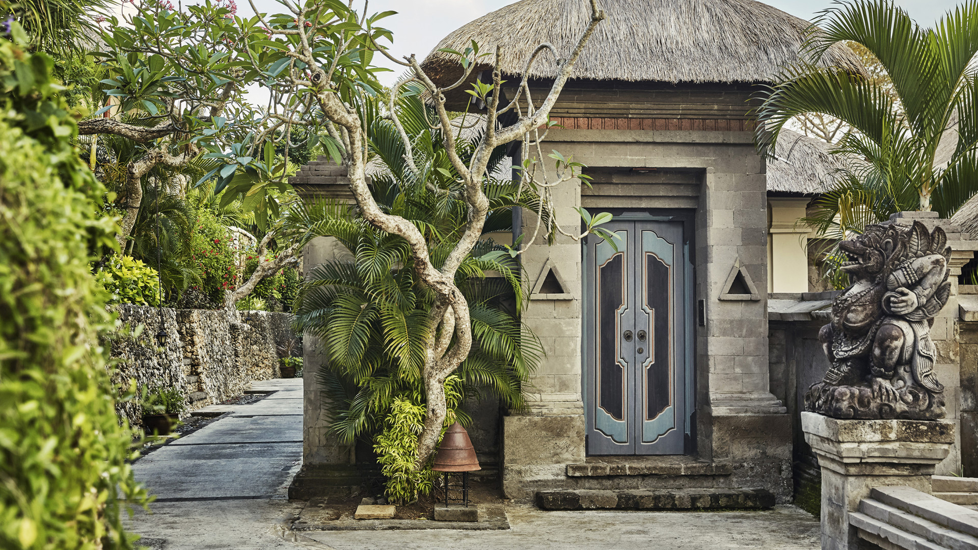  Worldwide, Indonesia, Four Seasons Resort Bali at Jimbaran Bay, Balinese door