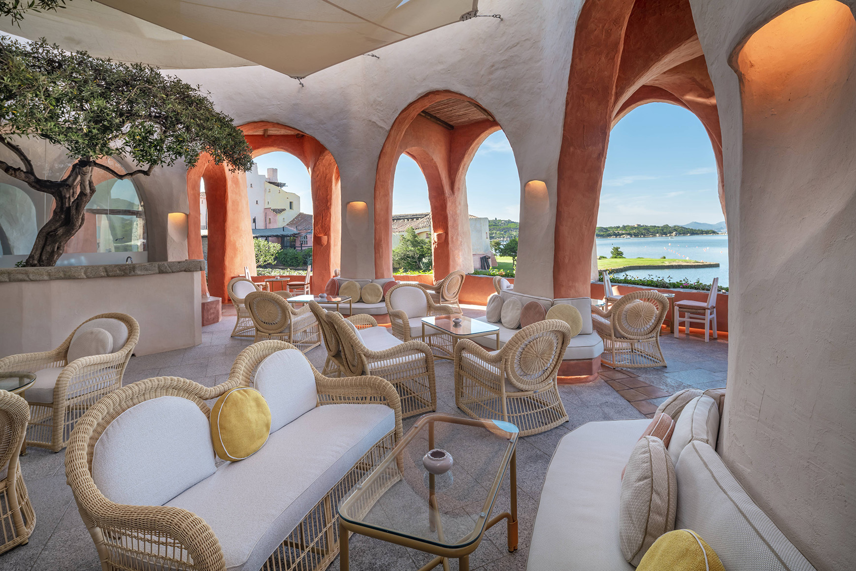 Europe, Italy, Sardinia, Hotel Cala di Volpe, Atrium bar, indoor seating