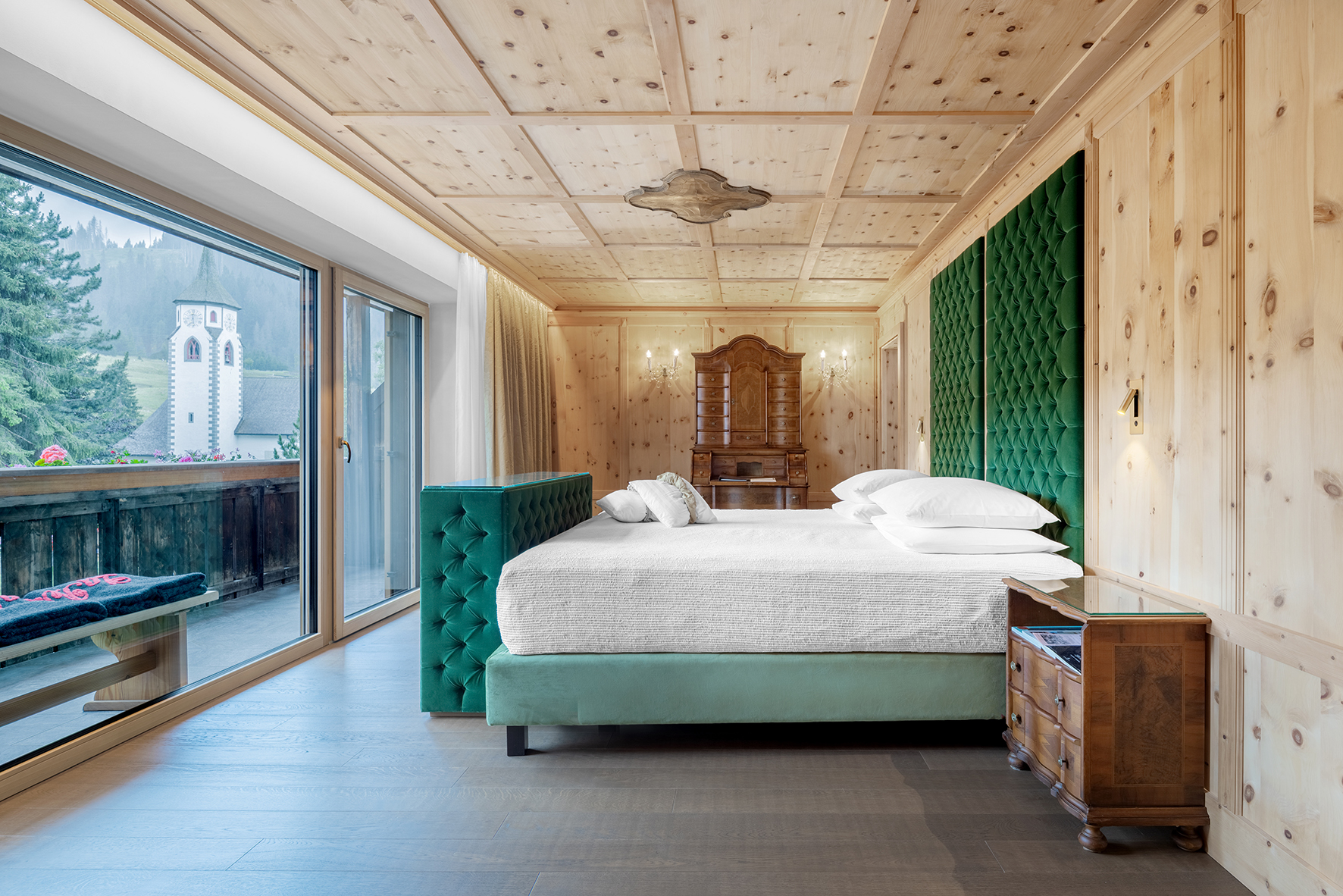 Italy ski holidays, The Dolomites, Hotel La Perla, bedroom with balcony