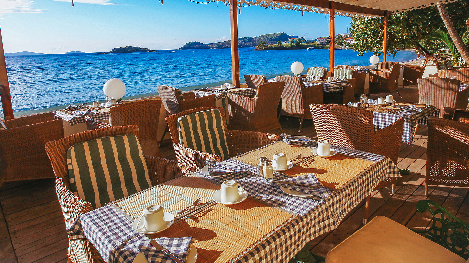 Caribbean, Bermuda & Mexico, The Grenadines, Bequia Beach Hotel, Restaurant