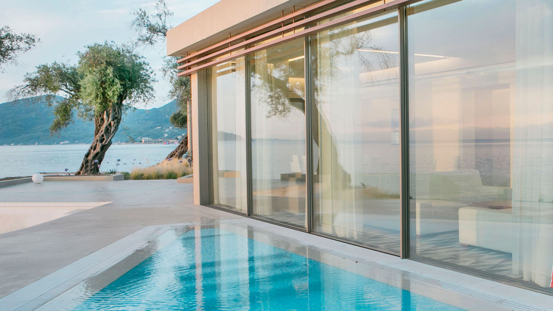 Umbraco.Cms.Core.Models.MediaWithCrops`1[Umbraco.Cms.Web.Common.PublishedModels.Image]