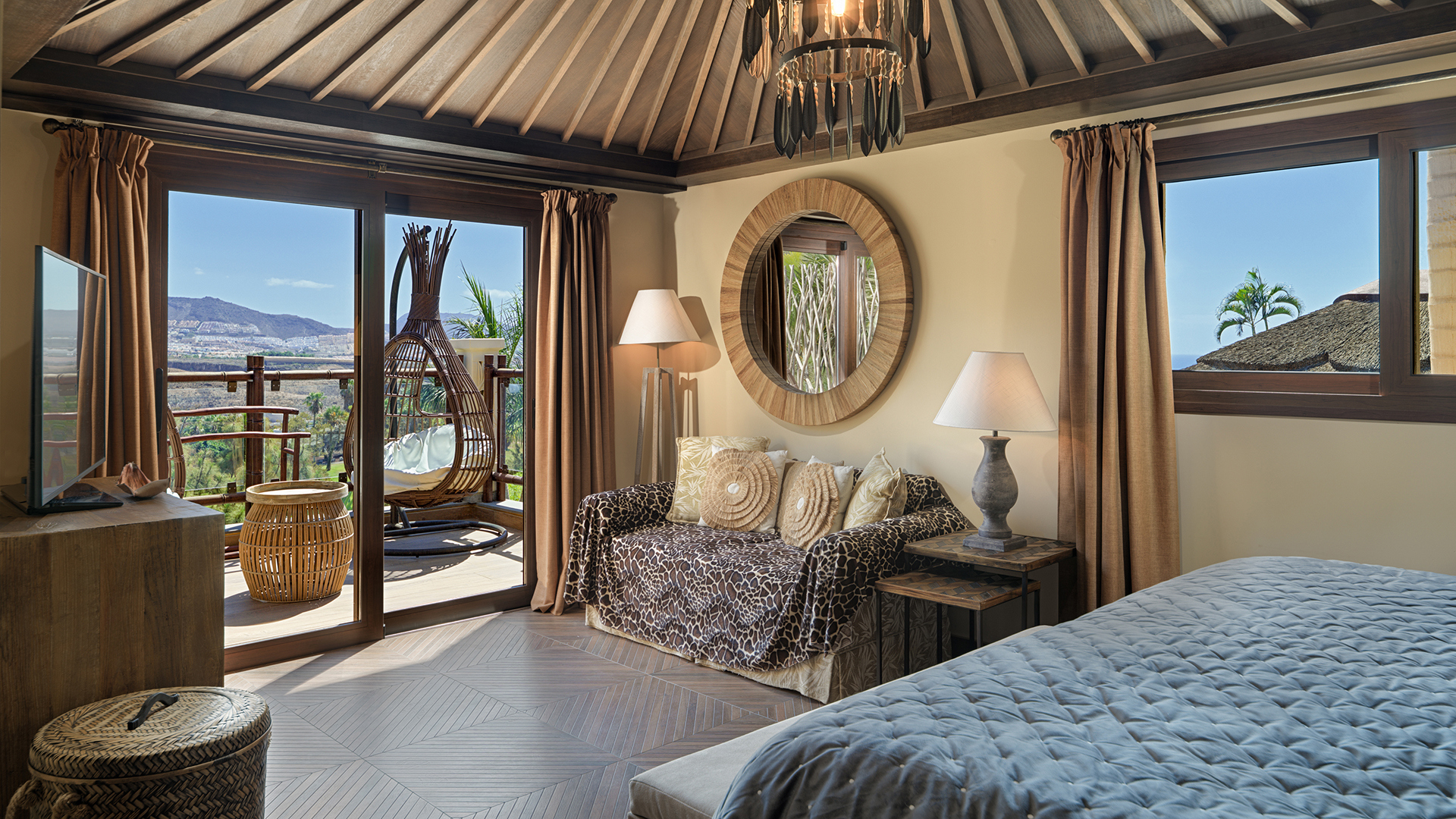 Europe, Spain, Tenerife, Royal River, Lagoon Villa Bedroom