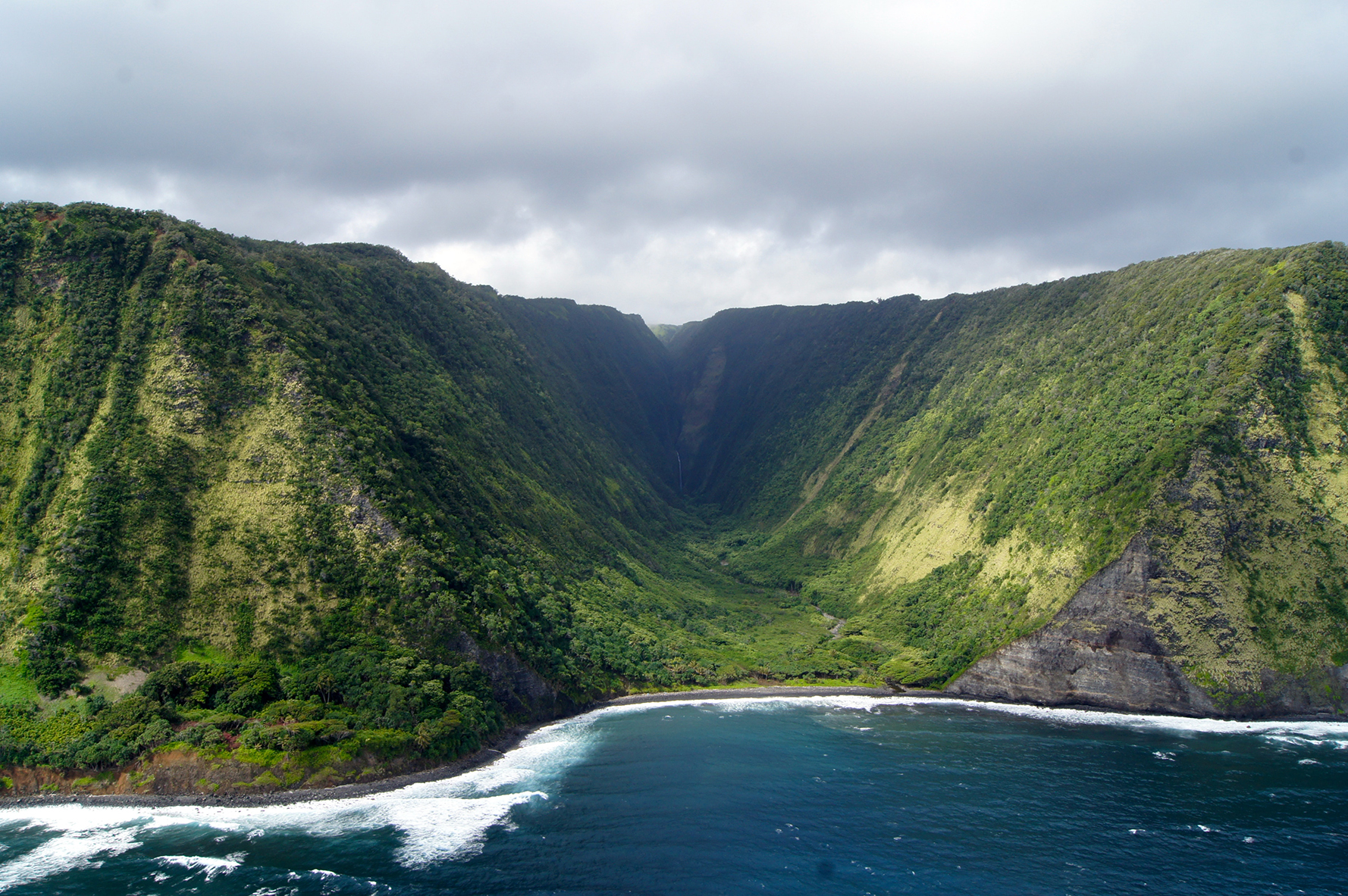 Mountainous valley on the Big Island of Hawaii
