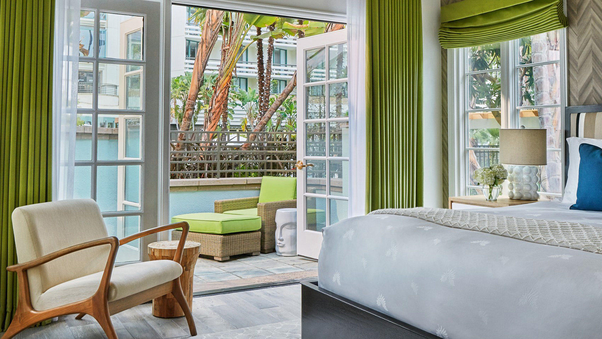  USA & Canada, California, Fairmont Miramar, Bedroom