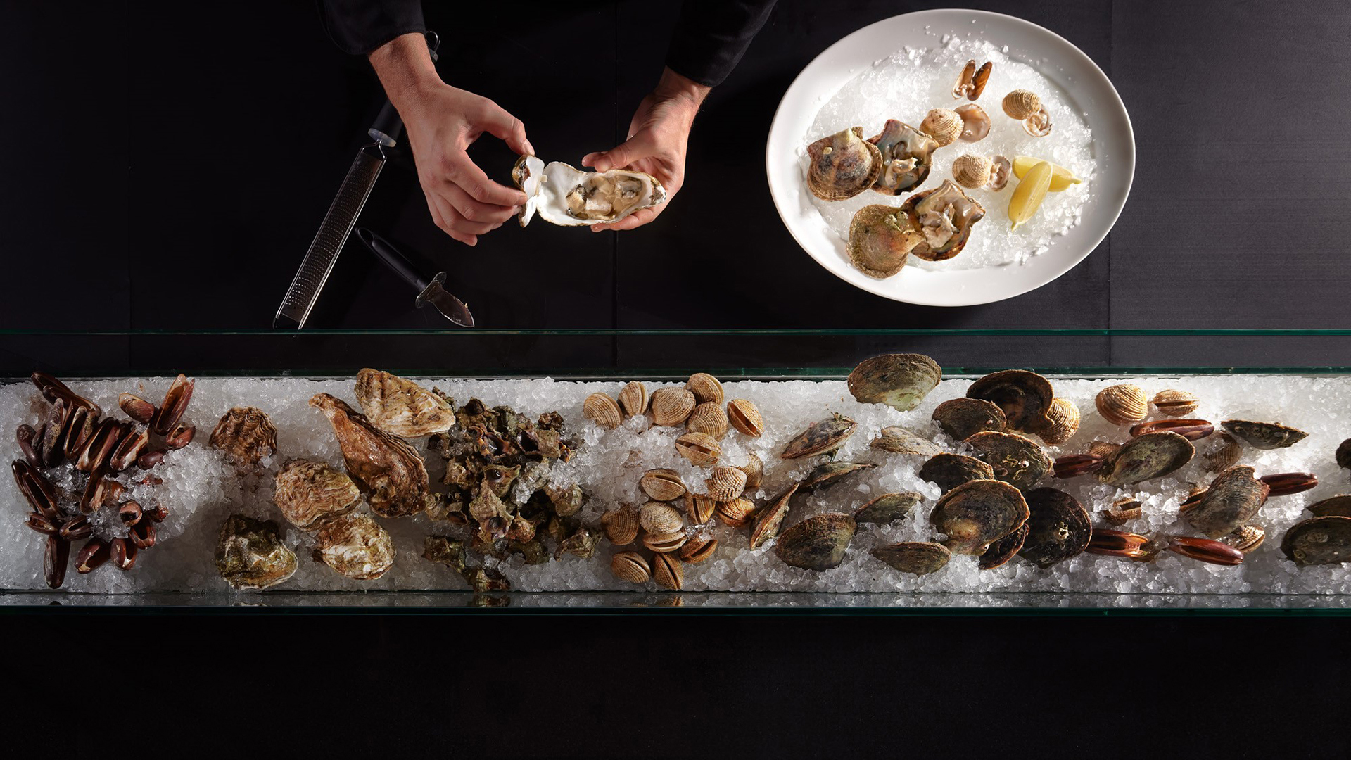 Europe, Greece, Athens, xenodocheio Milos, View of food