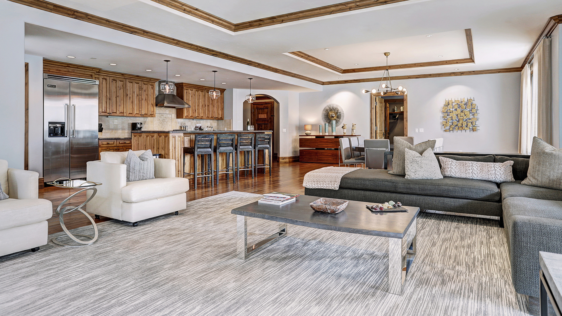 North America & Canada, Ski, Veil, Arrabelle, Four room lounge