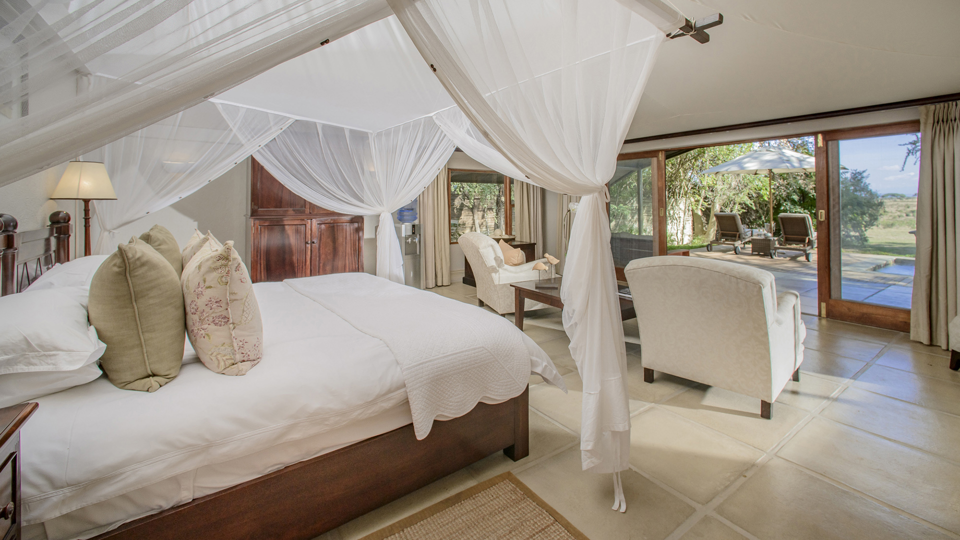 Africa, South africa, Savanna private game reserve, Executive Suite Bedroom
