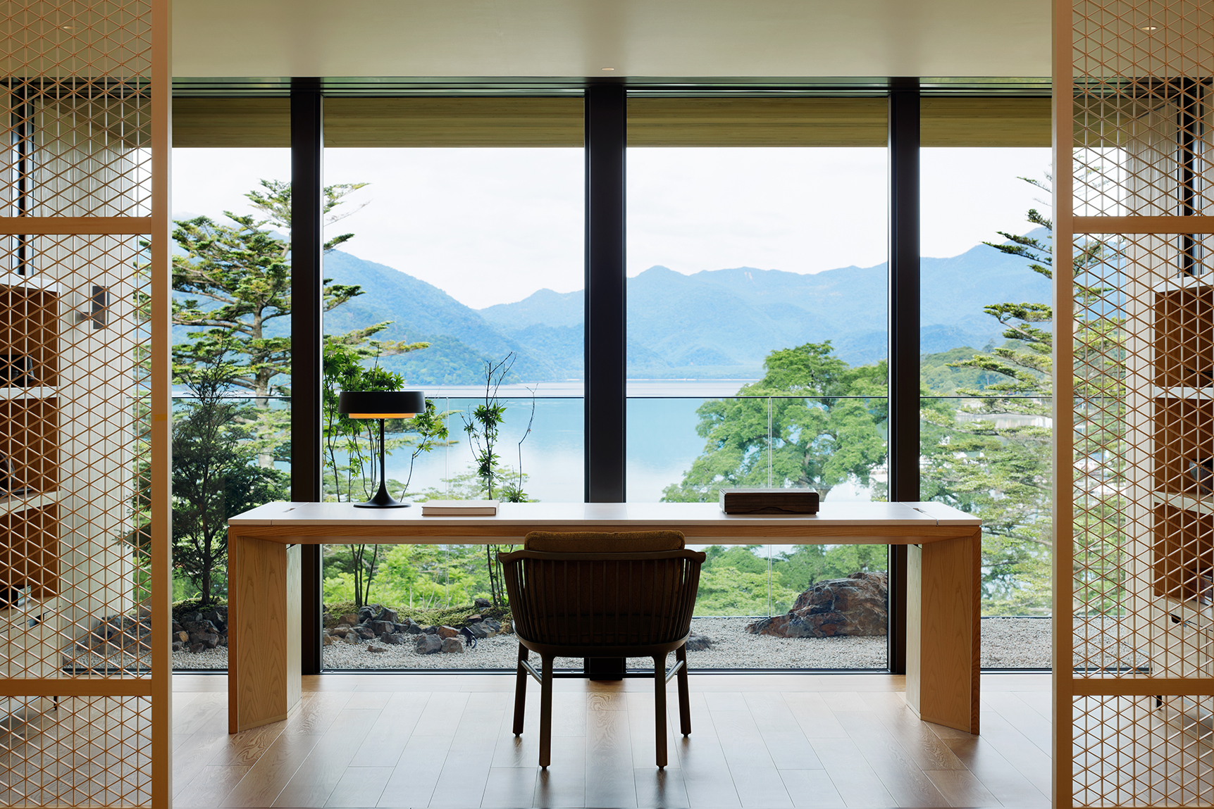 Asia, Japan, The Ritz-Carlton Nikko, Suite working desk