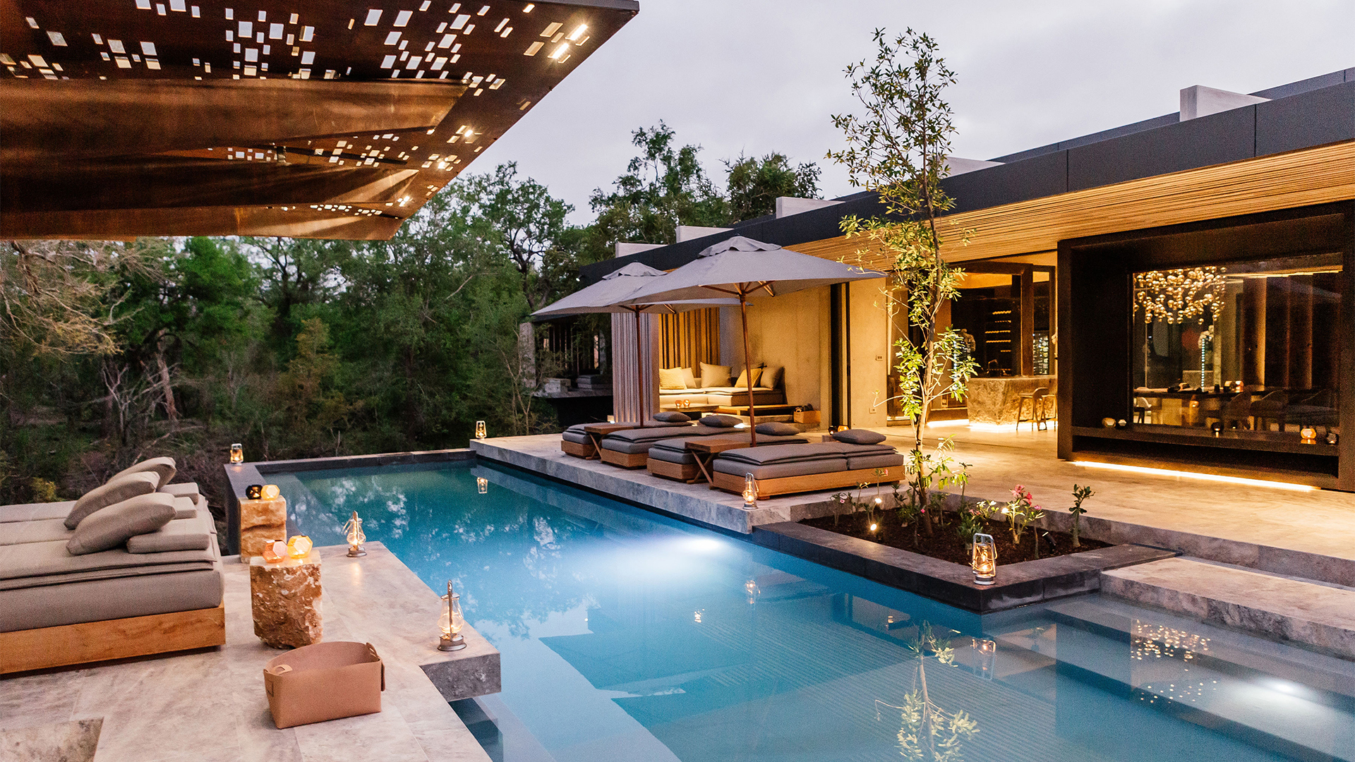  Africa, South Africa, Cheetah Plains Private Game Reserve, Pool