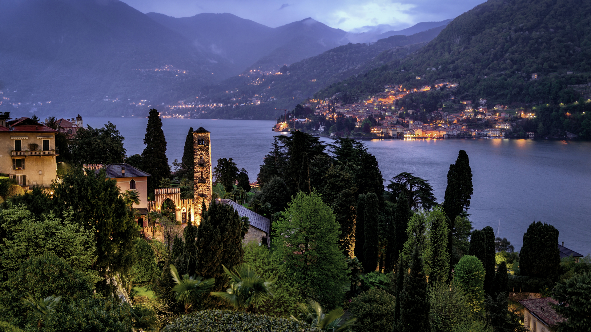 Passalacqua Aerial view of the hotel and nearby lake