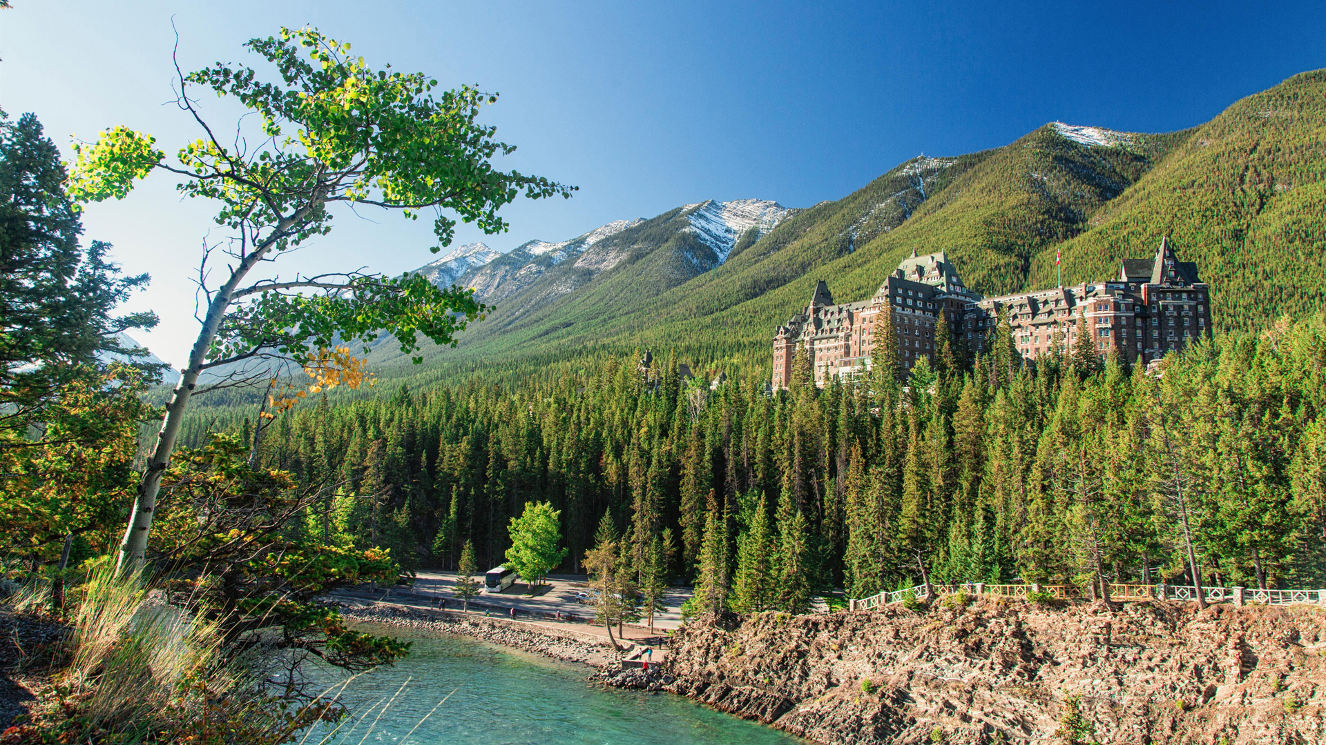 Luxury Canada Holidays, The Fairmont Banff Springs, Banff Springs Exterior