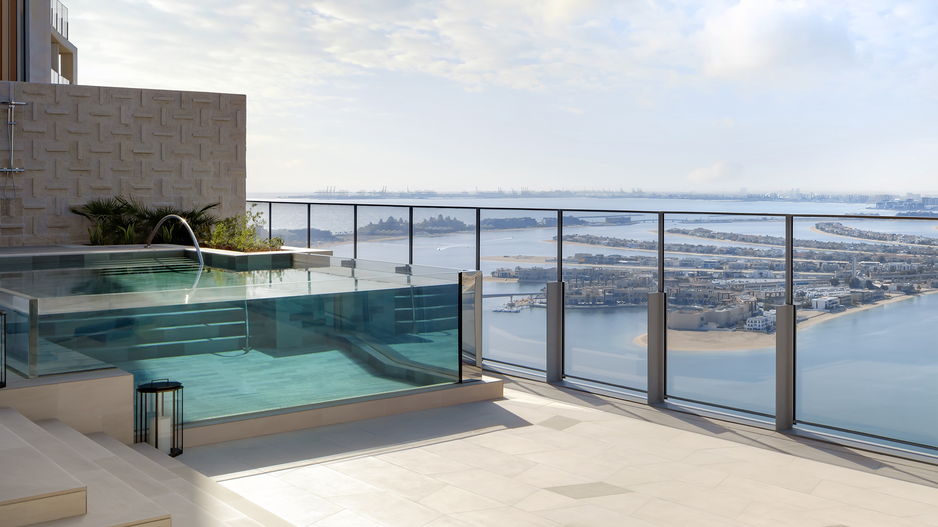 Indian Ocean & Arabia, Dubai, Atlantis, The Royal, Skypool Terrace