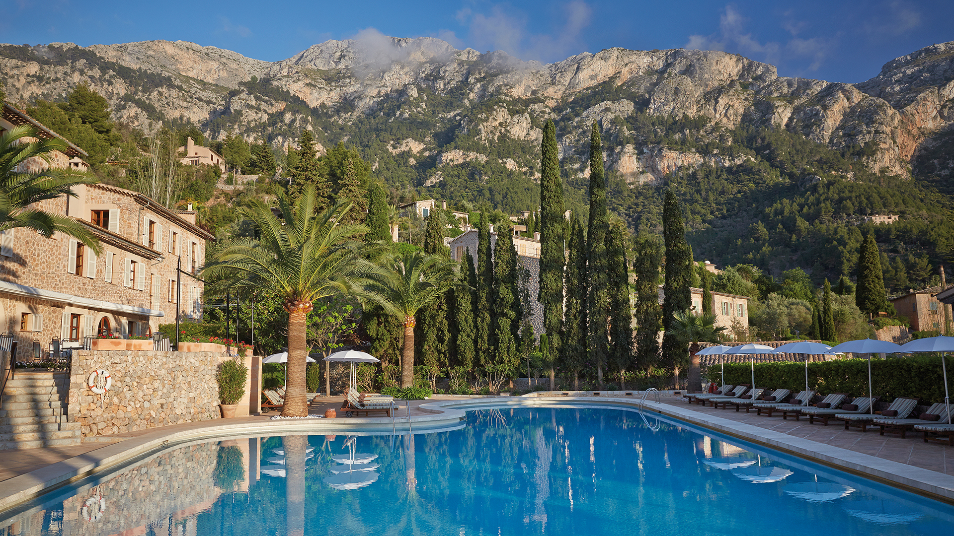 Europe, Spain, Mallorca, La Residencia A Belmond Hotel Mallorca, Swimming pool