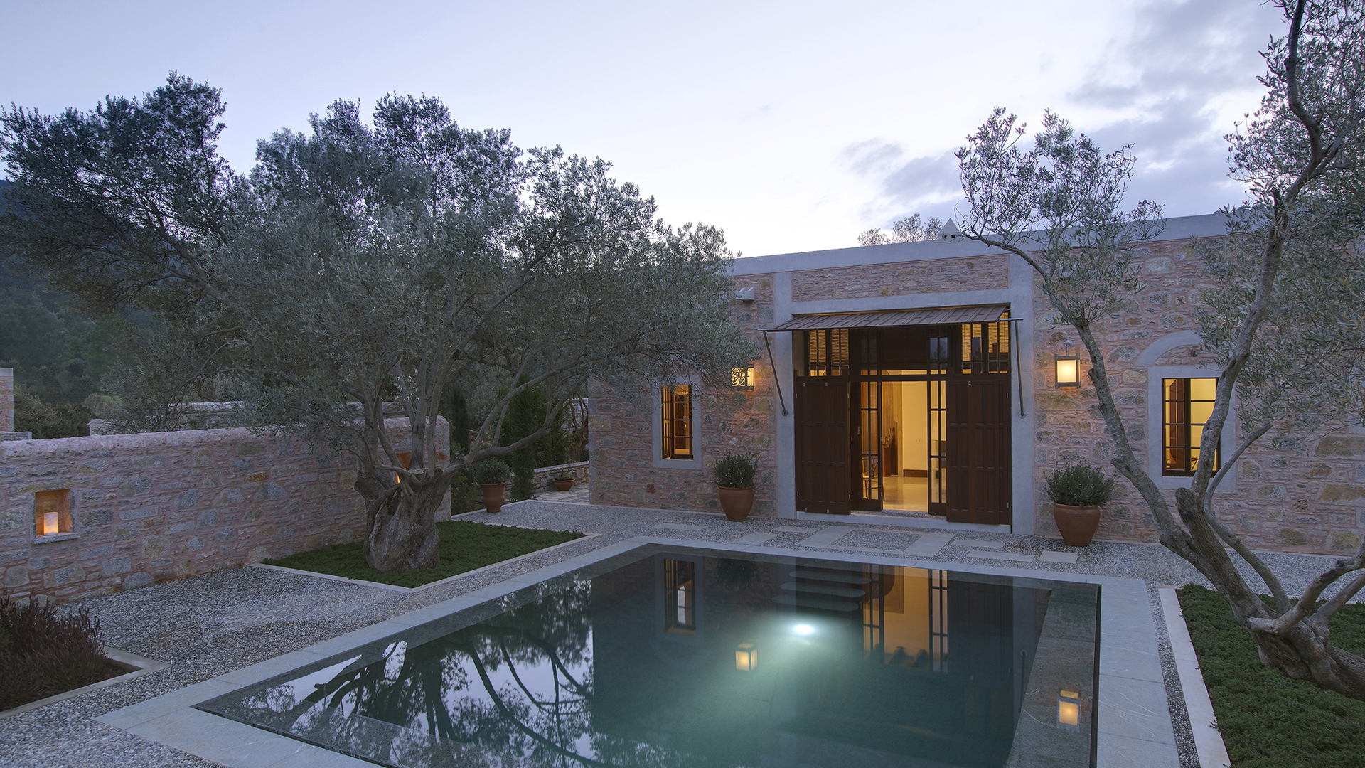Europe, Turkey, Amanruya, Courtyard & Pool