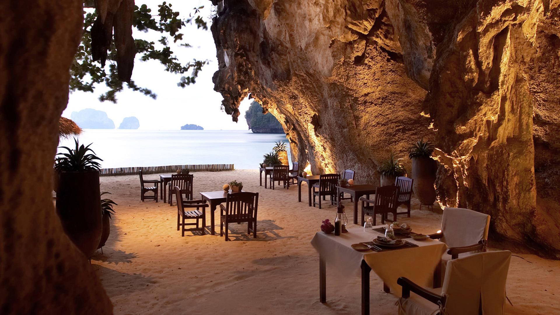 Worldwide, Thailand, Krabi - rayavadee, Grotto Dining area