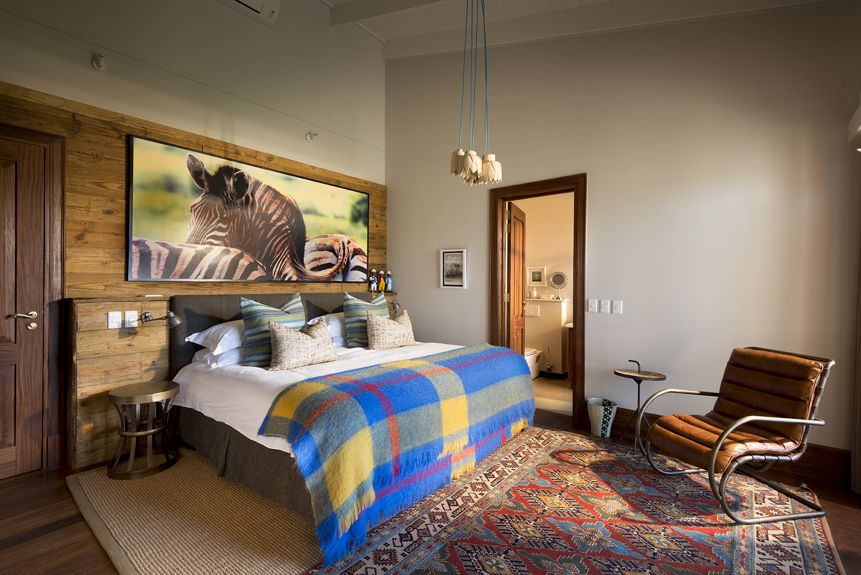 Africa, South Africa, Kwandwe Private Game Reserve Fort House, bedroom 