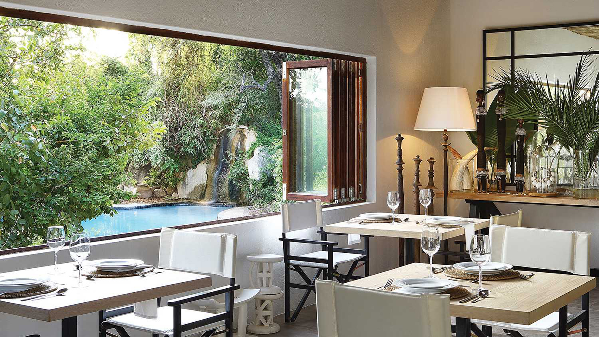  Africa, South Africa, Londolozi Tree Camp, Dining