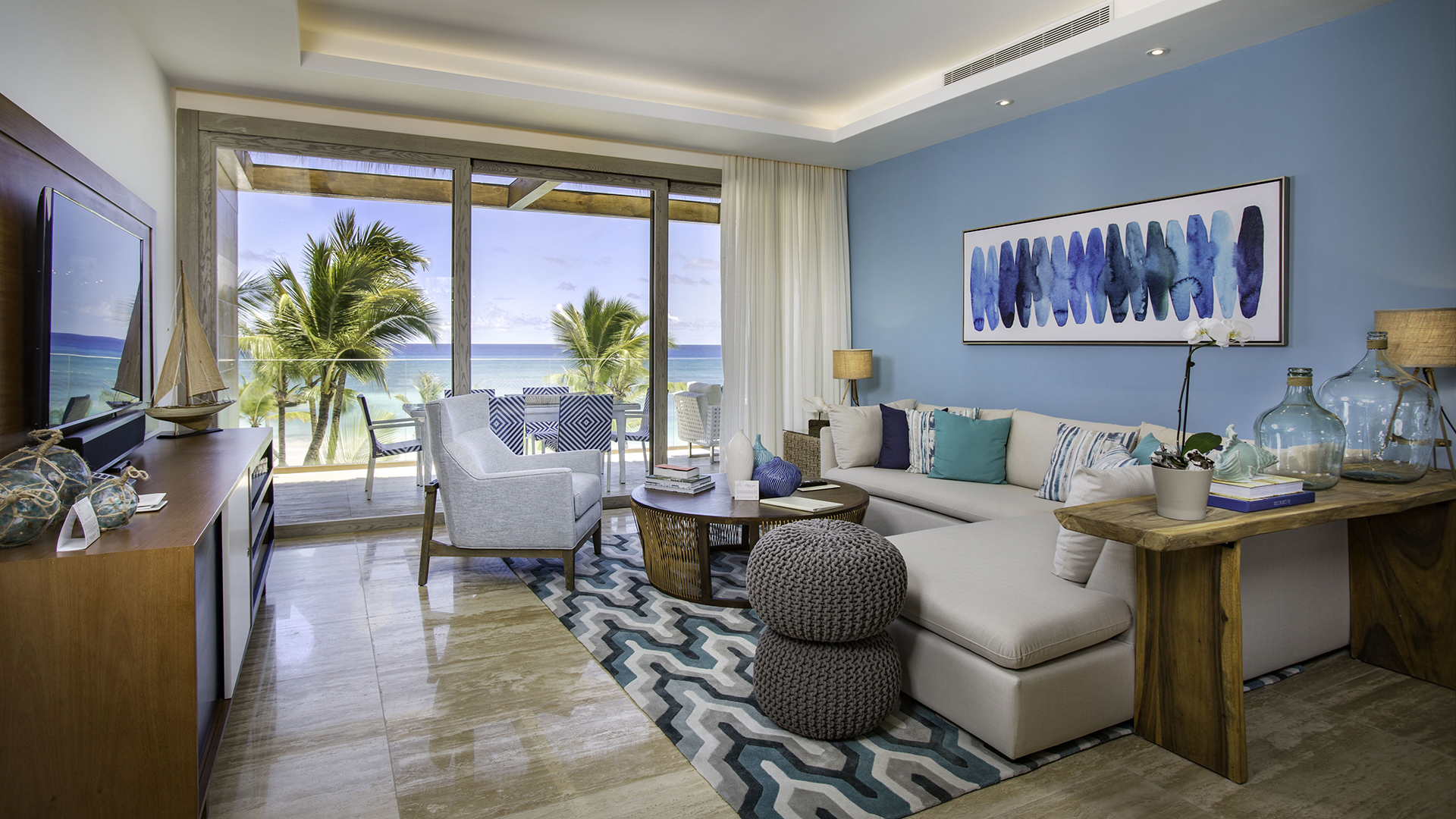 Caribbean, Dominican Republic, Eden Roc at Cap Cana, Beachfront Suite Lounge
