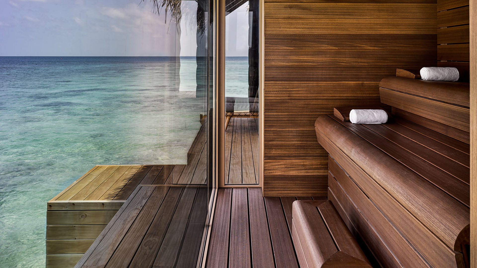 Maldives, JOALI, Water Villa Bedroom, Spa