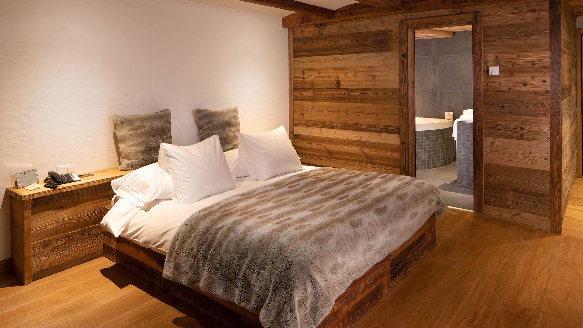Ski & snow, Switzerland, Pas de l'Ours, Cosy Room