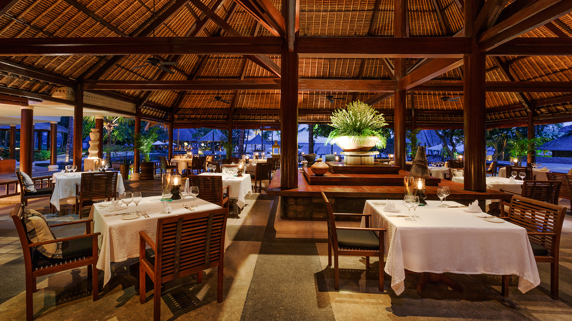  Worldwide, Indonesia, The Oberoi Lombok, Lumbung Restaurant