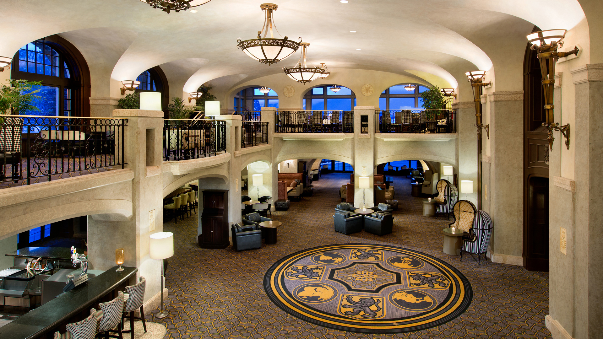 Luxury Canada Holidays, The Fairmont Banff Springs, Rundle Lounge