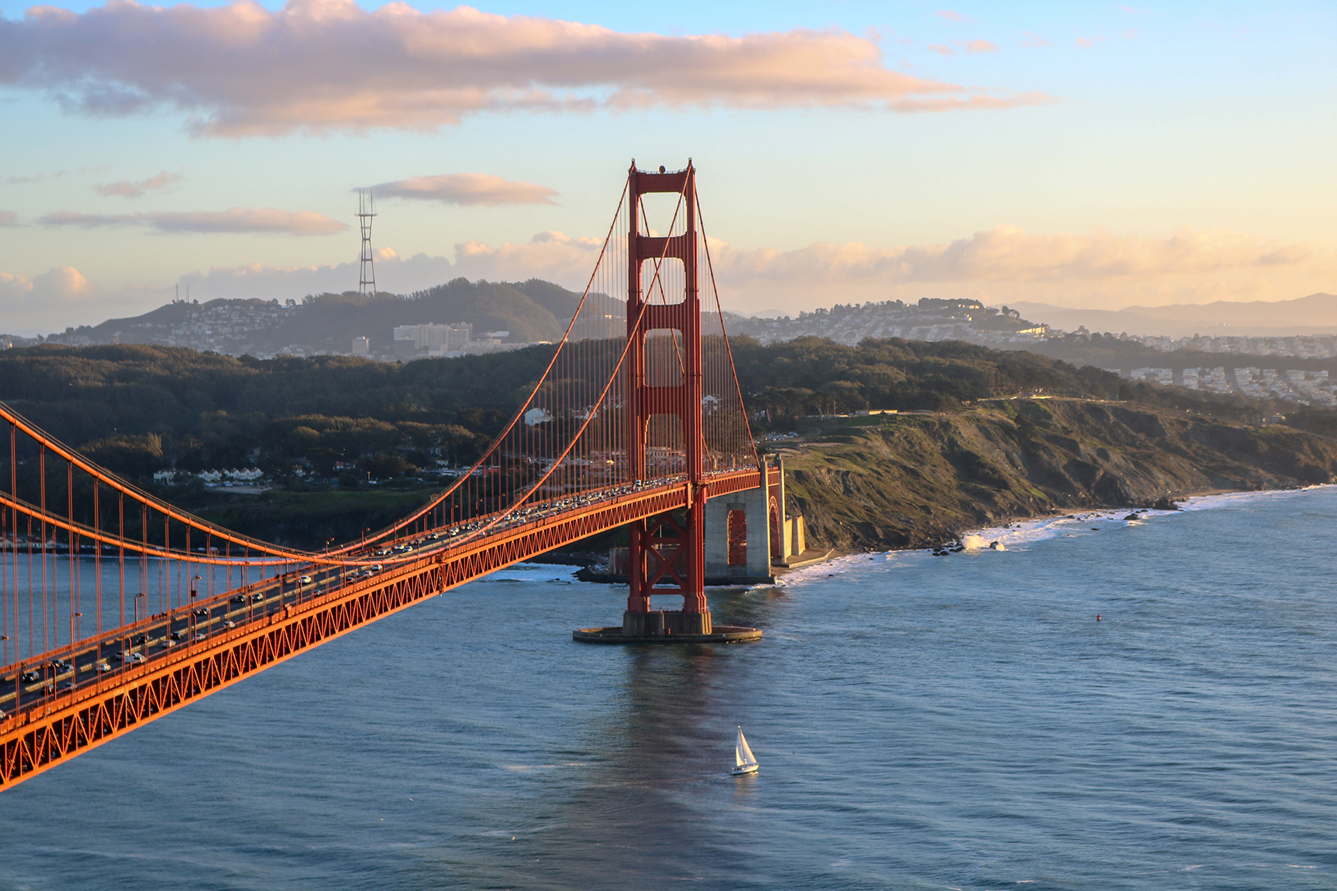 A view of Golden Gate Bridge