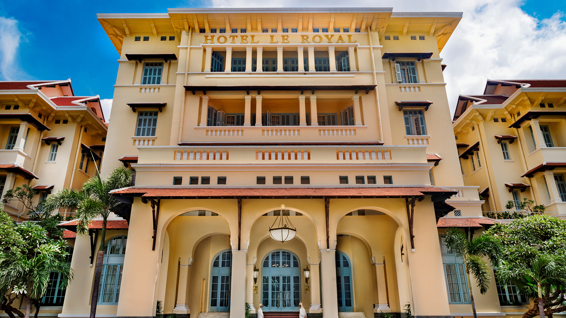 Worldwide, Cambodia, Raffles Hotel Le Royal, Exterior