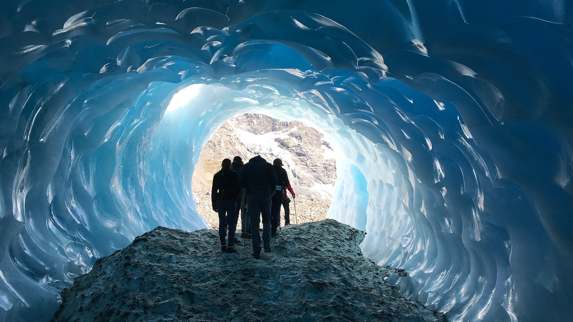 Worldwide, New Zealand, Minaret Station - Luxury Camp, Ice cave