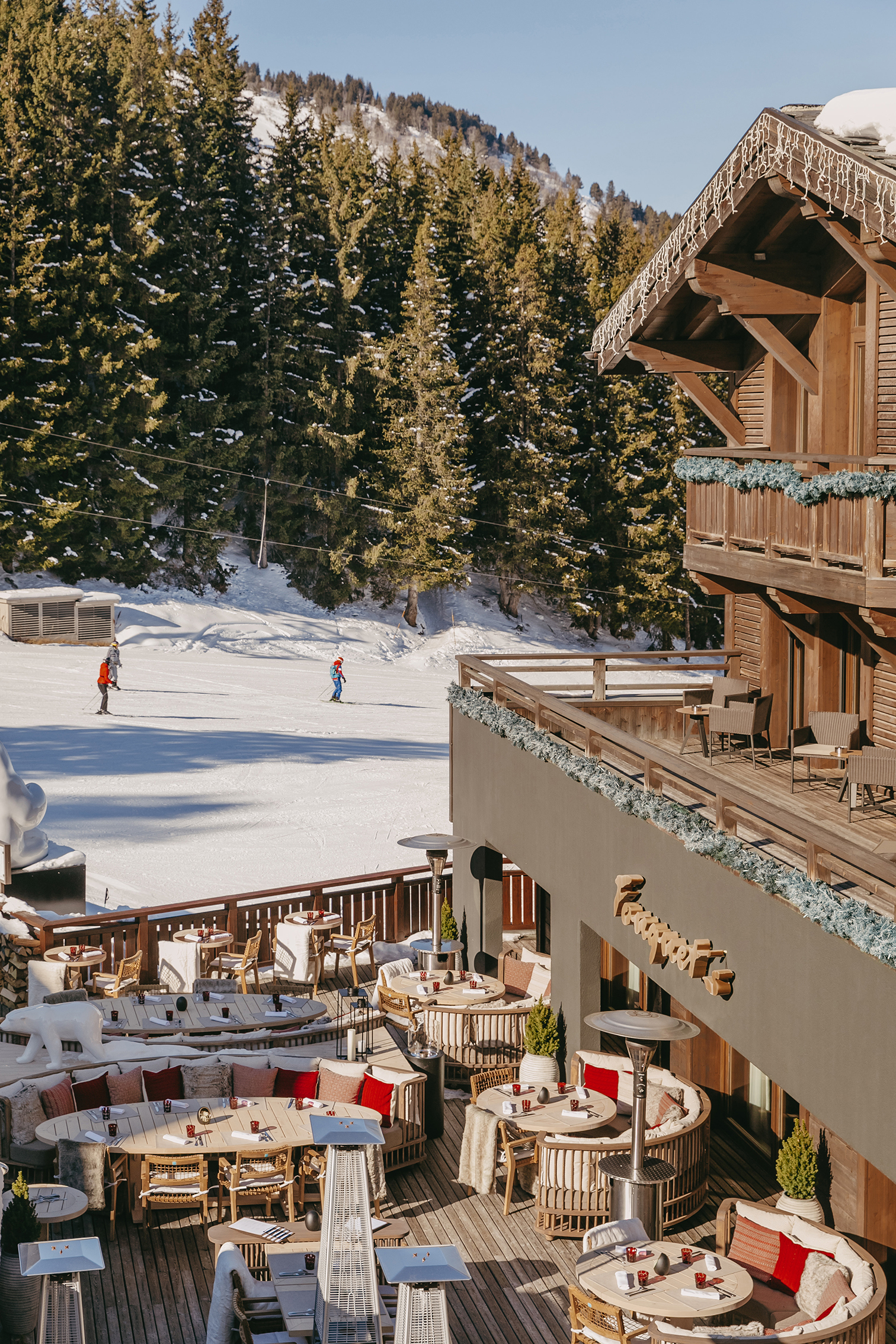 Europe Ski, France, Hôtel Barrière Les Neiges, Courchevel, Outdoor Dining