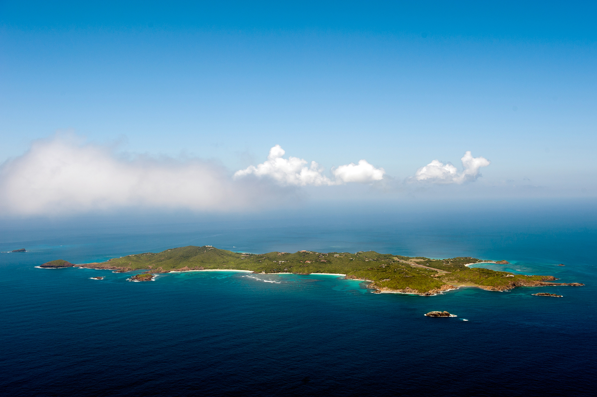 A green Carribean island